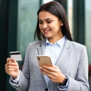 airport lounge access debit cards