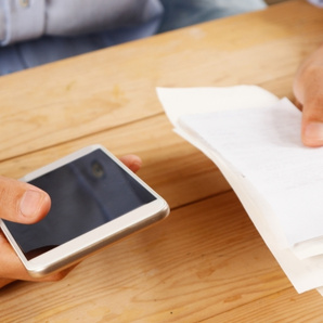 How to Pay Your Bills Through Moneyview?